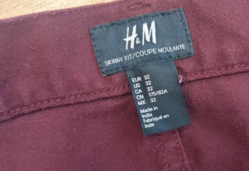 H&M vinröda jeans / byxor, storlek 32