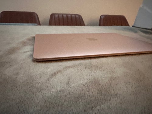MacBook Air 13-tum, 2019, Roséguld