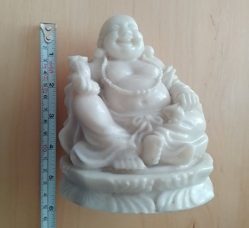 Vit Buddha-statyett i marmor