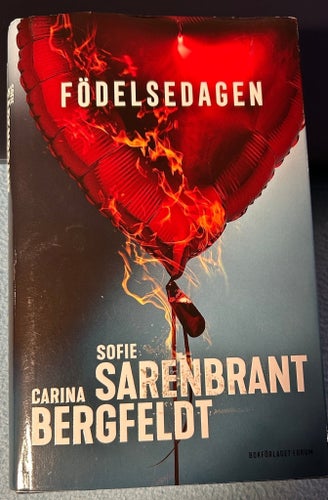 Födelsedagen - Sofie Sarenbrant & Carina Bergfeldt