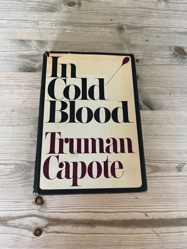 In Cold Blood av Truman Capote, 1965.