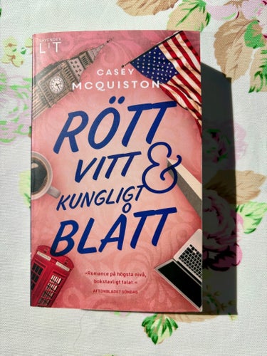Rött, vitt & kungligt blått av Casey McQuiston
