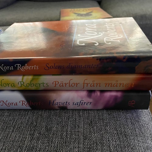 Nora Roberts - Solens diamanter, Pärlor från månen, Havets safirer