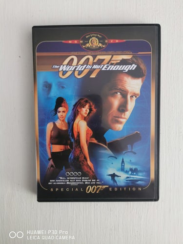 007 - The World Is Not Enough