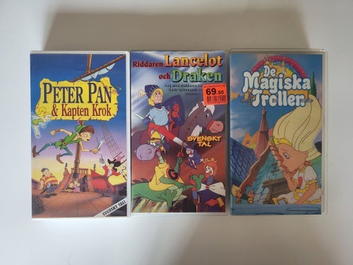 3st tecknade VHS filmer, Peter Pan, Riddaren Lacelot & De magiska trollen