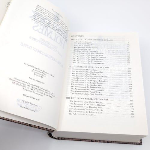 Sherlock Holmes: The Complete Illustrated Short Stories - Sir Arthur Conan Doyle
