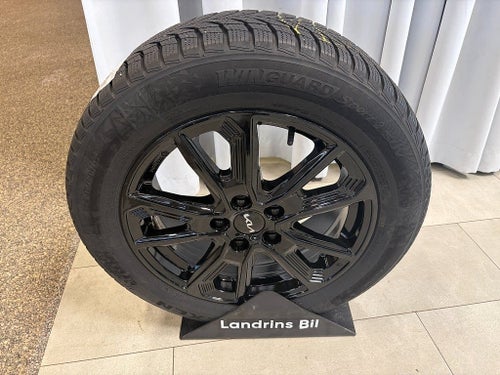 Kia EV3 Long Range 81.4 kWh *Vinterhjul*