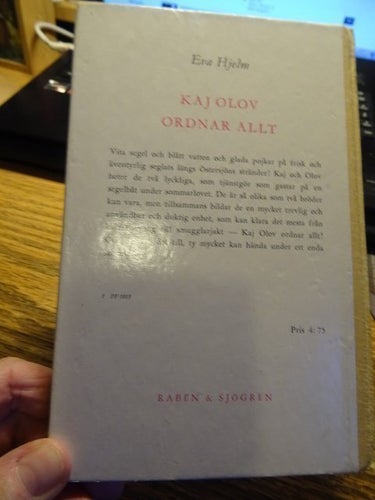 INBUNDEN UNGDOMSBOK : KAJ OLOV ORDNAR ALLT av EVA HJELM