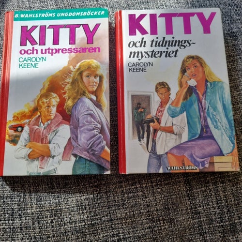 2 böcker med Kitty, tryckta -88 och -89