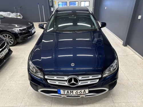 Mercedes-Benz e 220d 4MATIC All-Terrain Avantgarde/B-Kamera/Drag/P-Värm
