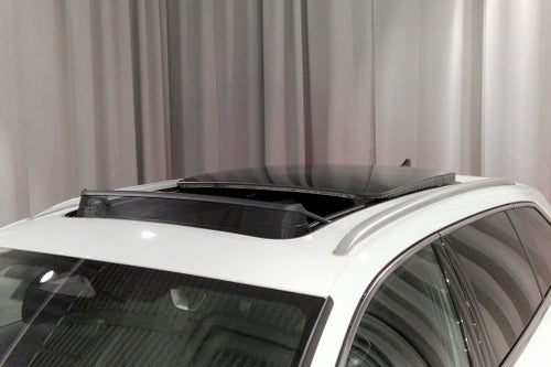 Volkswagen Passat Variant eHybrid R-LINE / 1.5 TSI / 272 HK / *DEMO
