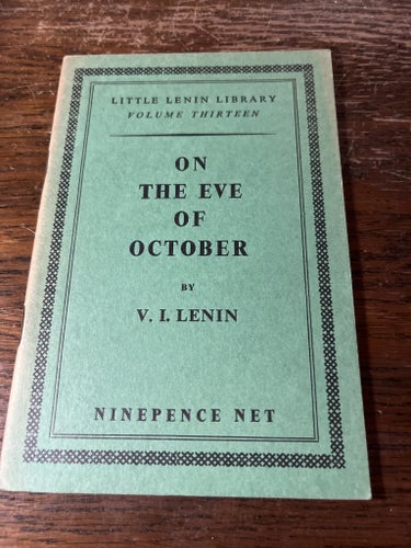 On the Eve of October av V. I. Lenin