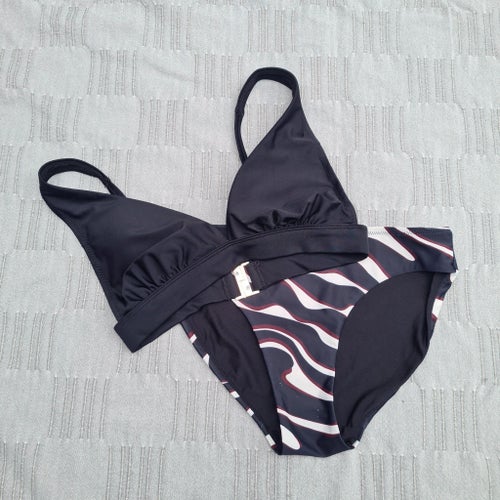 Bikini stl XS från Kappahl • Svart och djurmönstrad