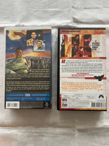 Independence Day och Mission: Impossible 2 (VHS)