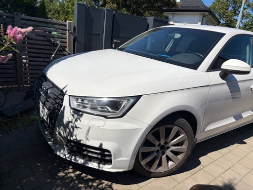 Audi A1 Sportback 1.0 TFSI S Tronic - A-Traktor