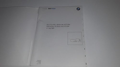 BMW milstolpar BMWs bilhistoria pressdag på ring Knutstorp
