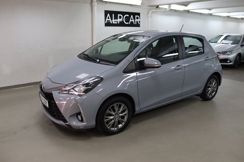 Toyota Yaris Hybrid e-CVT, 101hk, 2019