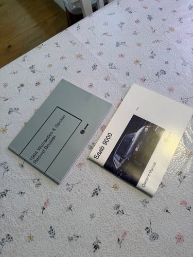 Saab 9000 Owner's Manual 1994 och 1994 Warranties & Service Record Booklet