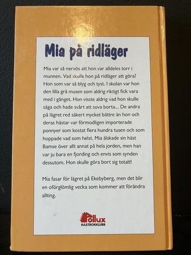 Bok - Mia på ridläger av Anna Sellberg