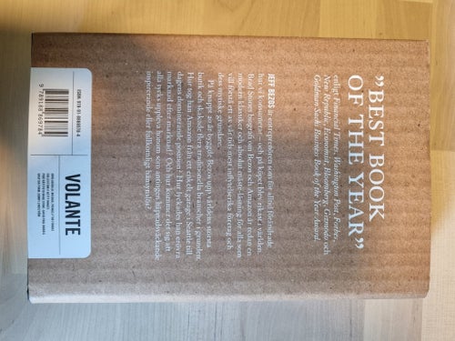 Världens Största Butik: Biografin om Jeff Bezos och Amazon av Brad Stone, 2013