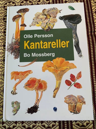 Kantareller av Olle Persson och Bo Mossberg