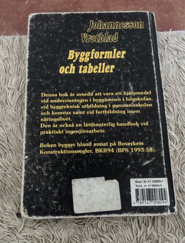 Byggformler och tabeller av Paul Johannesson och Bengt Vretblad
