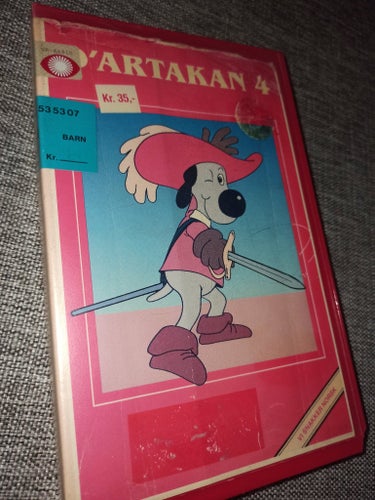 D'Artakan 4 , 1985 - Norsk tal VHS
