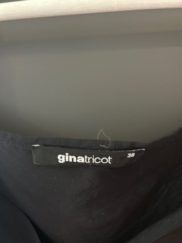 Gina Tricot svart klänning, storlek 38