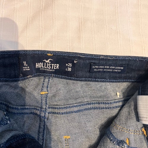 Hollister blåa stretchjeans, storlek W25 L30