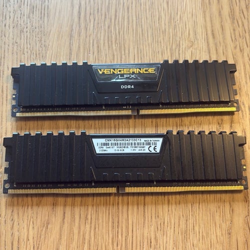 Corsair Vengeance LPX DDR4 RAM 16GB (2x8GB) 2133MHz