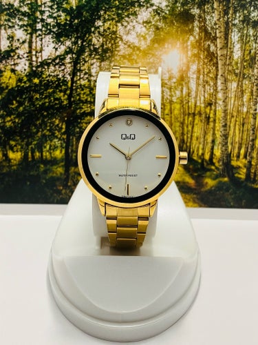 Q&Q Quartz Armbandsur,Guldfärgad