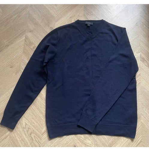 COS mörkblå finstickad långärmad tröja 100% merino ull