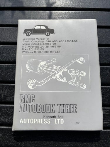 BMC AUTOBOOK THREE av Kenneth Ball, 1970 - Austin A40, A50, A55 m.fl.