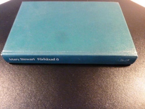 FÖRHÄXAD Ö,  M. STEWART, 1967,  BÖCKER