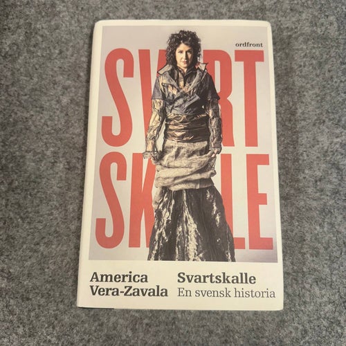 America Vera-Zavala - Svartskalle