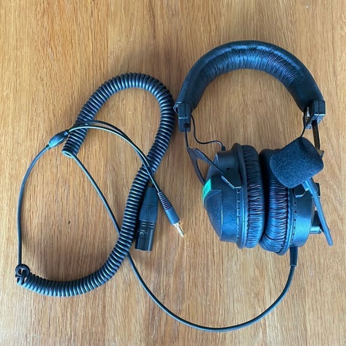 Superlux HMD-660 Hörlurar med mikrofon