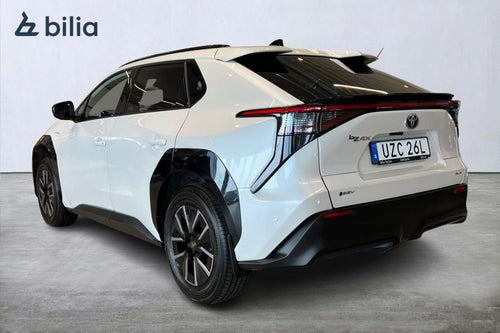 Toyota bZ4X AWD EXECUTIVE V-HJUL NYA MODELLEN