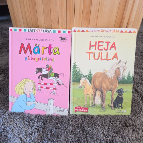 Märta på hopptävling av Erika Eklund Wilson