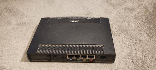 Zyxel Prestige 600 Series ADSL 2+ 4-port Gateway - AM