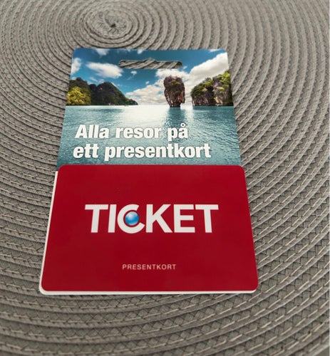 Ticket presentkort 7000:-