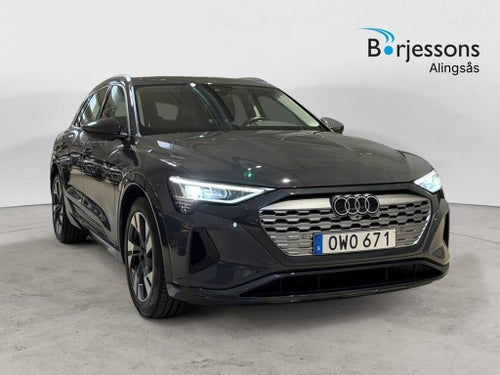 Audi Q8 50 e-tron quattro 340hk Dragkrok/Kamera/Läder