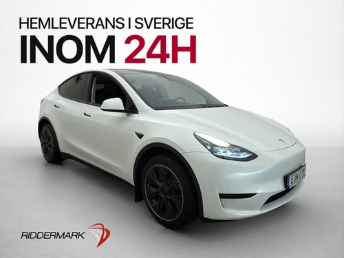 Tesla Model Y Standard Range RWD Svensksåld Panorama Drag