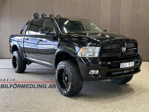 RAM 1500 Crew Cab 5.7 V8 HEMI 4x4 Automatisk, 395hk, 2012