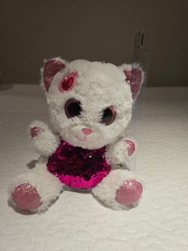 Mjukdjur - Vit björn med rosa detaljer