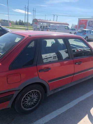 Volvo klassik olja filter mm Två nycklar, sommardäck och vinterdäck ganska nya.