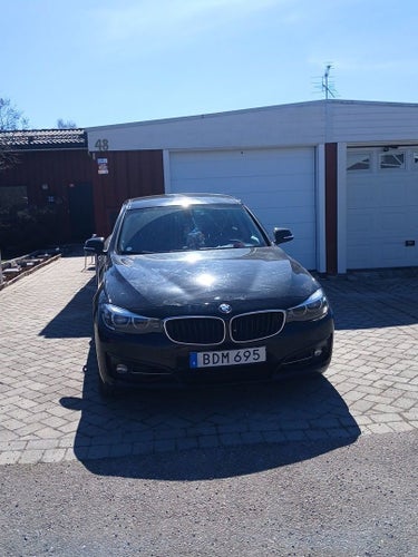 BMW 330i xDrive Gran Turismo