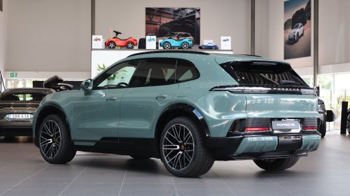 Porsche Cayenne Electric