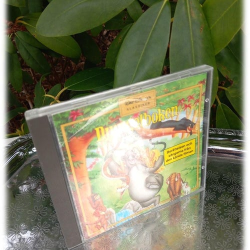 Djungelboken CD från Disney klubben, den perfekta barnvakten och godnattsagan