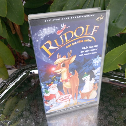 Kultförklarad VHS Rudolf och den röda mulen Svenskt tal Pernilla Wahlgren