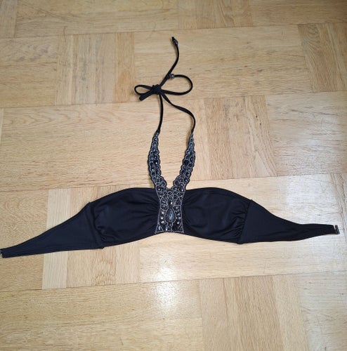 H&M svart bikinitopp, storlek 38 bikini överdel